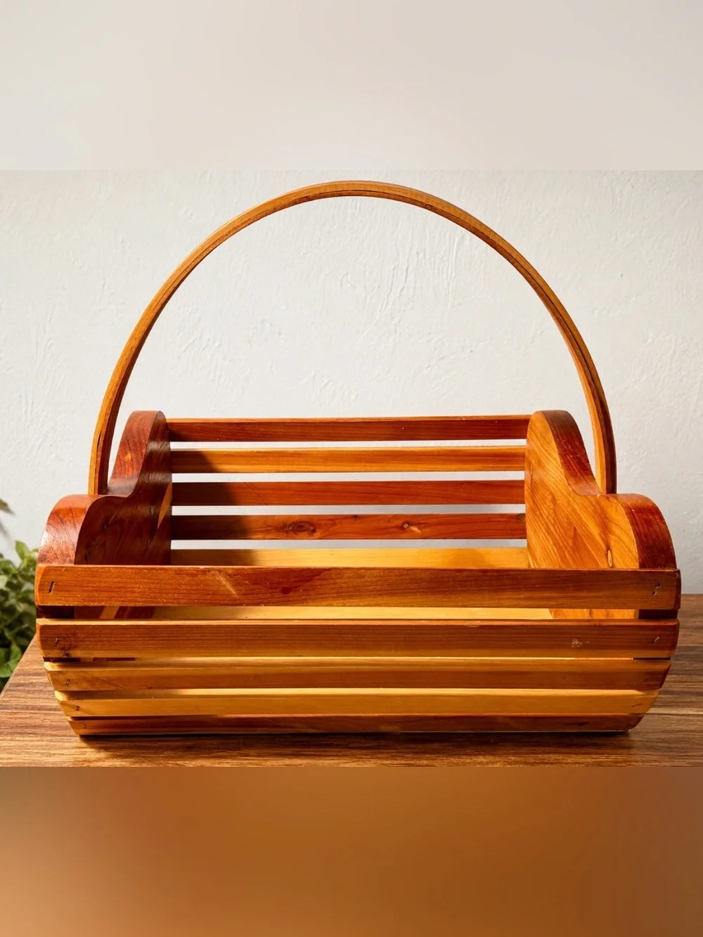 Vintage Heart Shape Cedar Wooden Slatted Market Basket - Warm Honey Tone